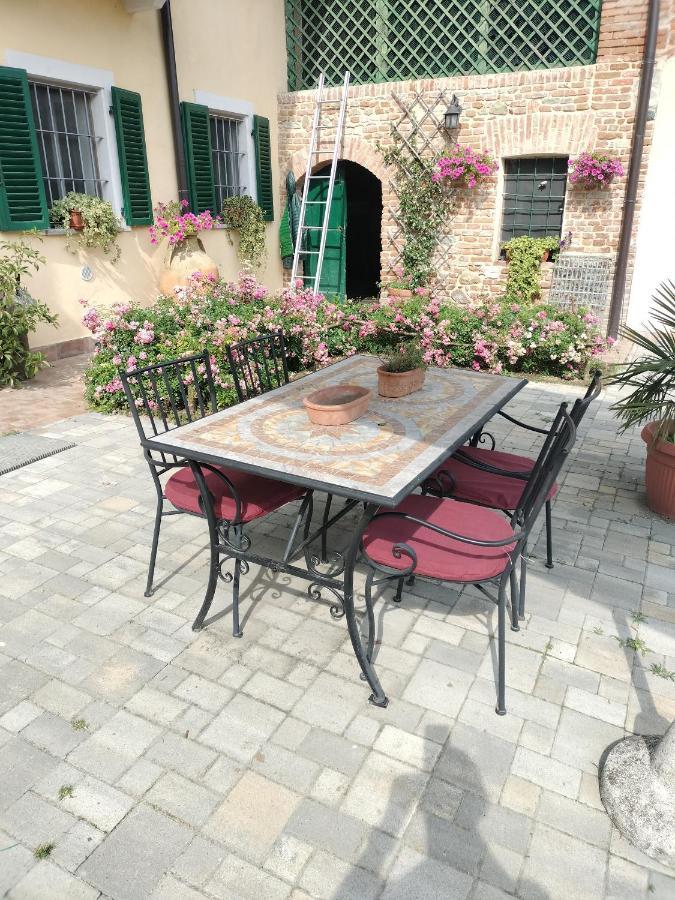 Casa Relax Immersa Nel Verde Della Natura Casalborgone Esterno foto