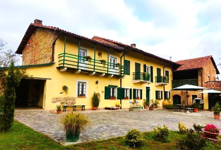 Casa Relax Immersa Nel Verde Della Natura Casalborgone Esterno foto