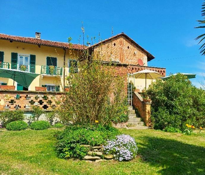 Casa Relax Immersa Nel Verde Della Natura Casalborgone Esterno foto
